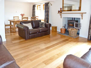 Self catering breaks at Thistle Dhu in Newtonmore, Inverness-shire