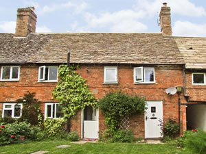 Self catering breaks at 2 Fosse View in Tredington, Warwickshire