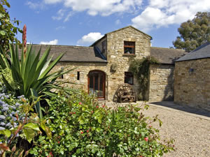 Self catering breaks at The Dovecote in Gilling West, North Yorkshire