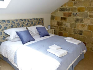 Self catering breaks at Leyfield Barn in Ilkley, West Yorkshire