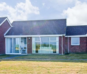 Self catering breaks at Driftwood in Kessingland, Suffolk