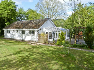 Self catering breaks at The Bungalow in Jedburgh, Berwickshire