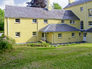 Self catering breaks at The Beeches in Carmarthen, Carmarthenshire