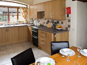 Self catering breaks at Stargazers Field House in Hay-On-Wye, Powys