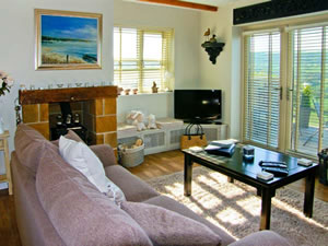 Self catering breaks at Ewelands House in Sleights, North Yorkshire