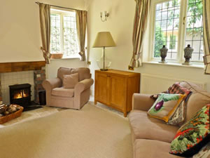 Self catering breaks at Stapledon Lodge in East Anstey, Devon