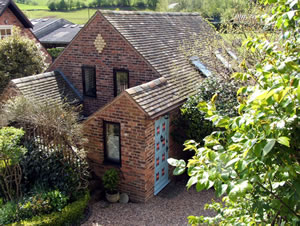 Self catering breaks at The Hop Barn in Cleobury Mortimer, Shropshire