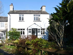 Self catering breaks at Rose Cottage in Witherslack, Cumbria