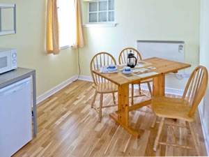 Self catering breaks at MacGregor Cottage in Campbeltown, Argyll