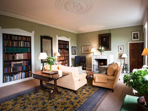 Self catering breaks at The West Wing in Capheaton, Northumberland