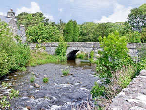 Self catering breaks at Trevlyn in Llanbedr, Gwynedd