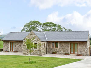 Self catering breaks at Routster Cottage in Settle, North Yorkshire