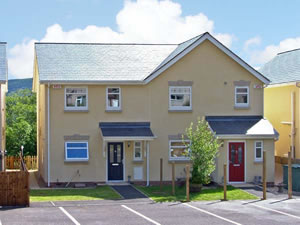 Self catering breaks at Ty Gwydyr in Dolgarrog, Conwy