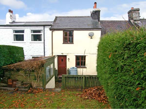 Self catering breaks at 3 Tyn Y Mynydd in Penmachno, Conwy