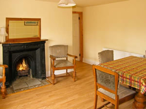 Self catering breaks at Fuchsia House in Tully, County Galway