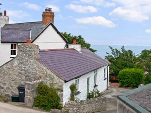 Self catering breaks at Craiglwyd Bach in Llandudno, Conwy