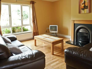 Self catering breaks at Brookside in Bantry, County Cork