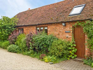 Self catering breaks at The Bothy in Stratford-Upon-Avon, Warwickshire