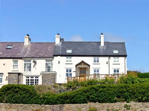 Self catering breaks at Hen Graig in Bull Bay, Isle of Anglesey