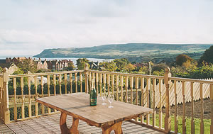 Self catering breaks at Heather Croft in Robin Hoods Bay, North Yorkshire
