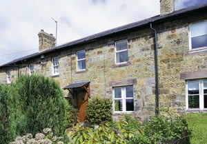 Self catering breaks at Apple Tree Cottage in Fenwick, Northumberland