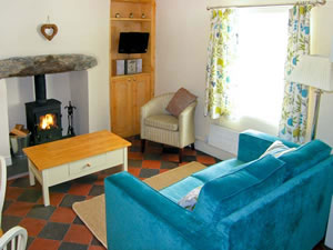 Self catering breaks at Tyn y Berth in Talsarnau, Gwynedd