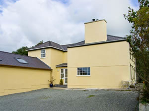 Self catering breaks at Ty Mawr in Dwyran, Gwynedd