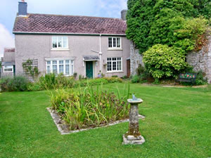 Self catering breaks at The Old Manor House in Pembroke, Pembrokeshire