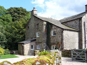 Self catering breaks at Beckside Cottage in Kirkby Lonsdale, Cumbria